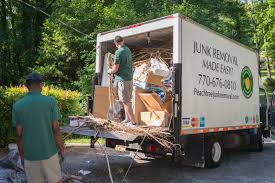Best Garage Cleanout  in Plattsmouth, NE